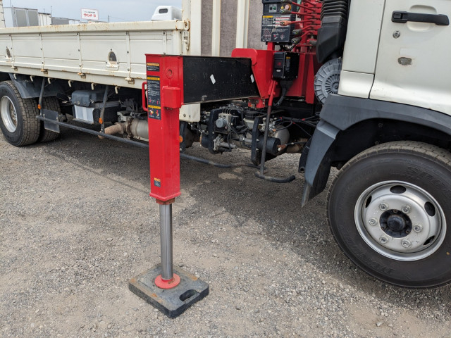 日野 レンジャー 中型 平ボディ（クレーン付） 2KG-FC2ABA(104120) 23枚目