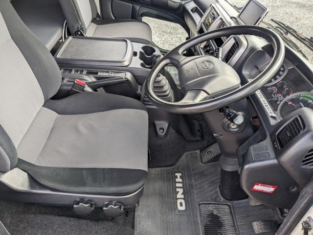 日野 レンジャー 中型 平ボディ（クレーン付） BKG-FD7JKYA(104121) 40枚目