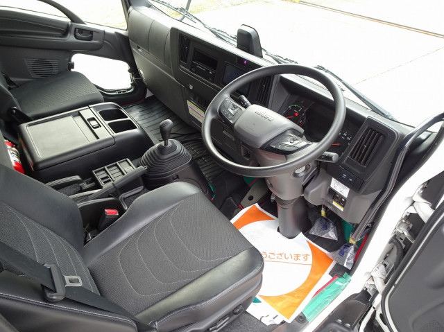 いすゞ フォワード 中型 ウィング 2RG-FRR90S4(104122) 4枚目