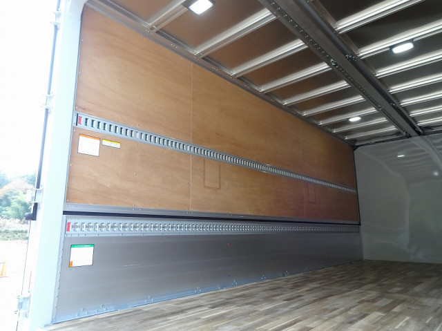 いすゞ フォワード 中型 ウィング 2RG-FRR90S4(104122) 11枚目