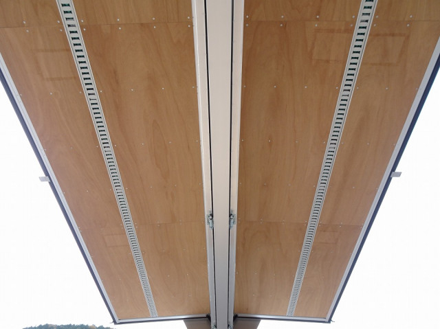 いすゞ フォワード 中型 ウィング 2RG-FRR90S4(104122) 17枚目