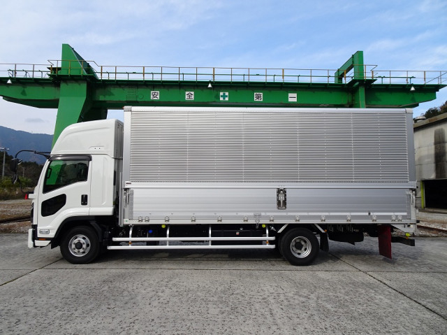いすゞ フォワード 中型 ウィング 2RG-FRR90S4(104122) 19枚目