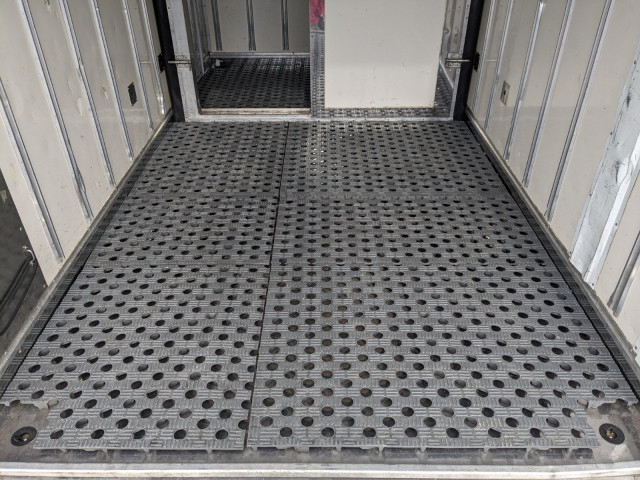 いすゞ エルフ 小型 冷蔵冷凍バン 2RG-NMR88AN(104124) 12枚目