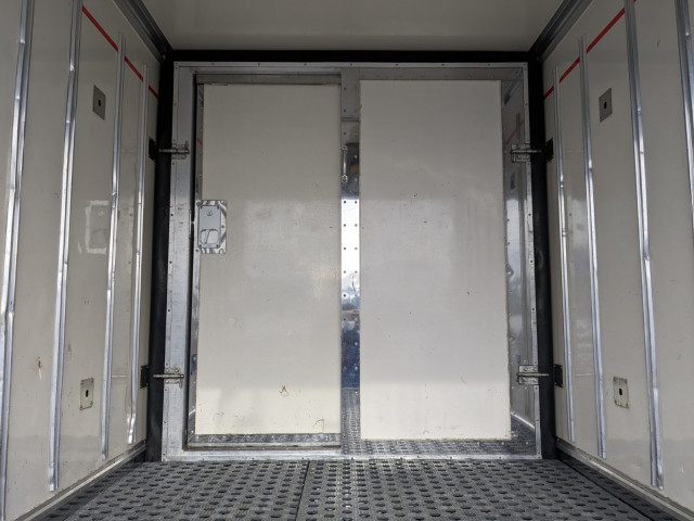 いすゞ エルフ 小型 冷蔵冷凍バン 2RG-NMR88AN(104124) 15枚目