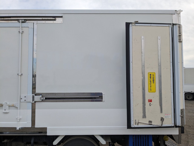 いすゞ エルフ 小型 冷蔵冷凍バン 2RG-NMR88AN(104124) 23枚目