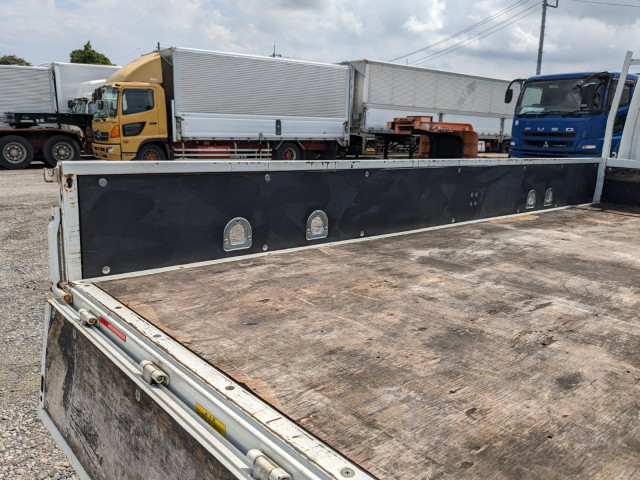 三菱ふそう キャンター 小型 平ボディ TPG-FEA50(104125) 17枚目