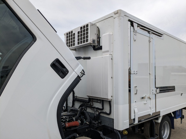 いすゞ エルフ 小型 冷蔵冷凍バン 2RG-NMR88AN(104124) 42枚目