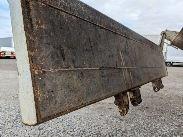 いすゞ エルフ 小型 土砂ダンプ TPG-NJR85AD(104126) 10枚目