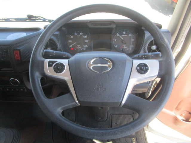 日野 レンジャー 中型 バン 2PG-FD2ABG(104131) 10枚目