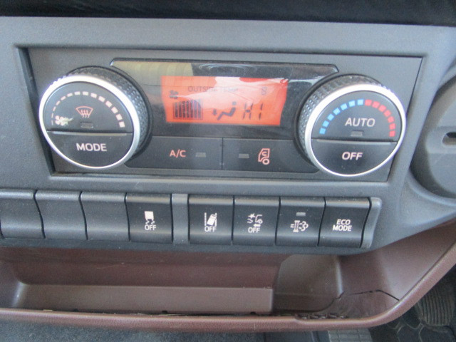 日野 レンジャー 中型 バン 2PG-FD2ABG(104131) 13枚目