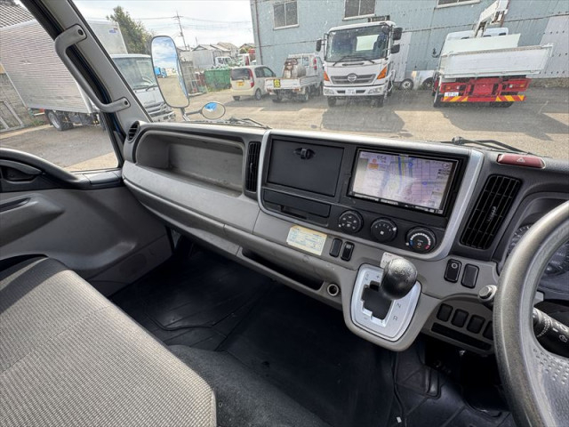 三菱ふそう キャンター 小型 平ボディ TPG-FEB50(104133) 29枚目