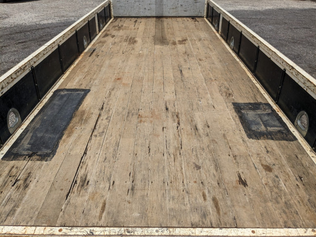 日野 レンジャー 中型 平ボディ（クレーン付） 2KG-FC2ABA(104134) 9枚目