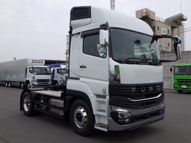 Mitsubishi Fuso - Large Tractor 2RG-FP84VER(104144) 2枚目
