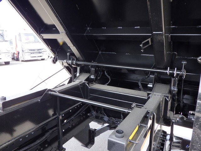 Mitsubishi Fuso - Large Soil dump 2PG-FV80VZ(104143) 9枚目