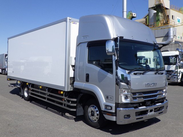 いすゞ - 中型 冷蔵冷凍バン 2PG-FSR90T2(104146) 2枚目