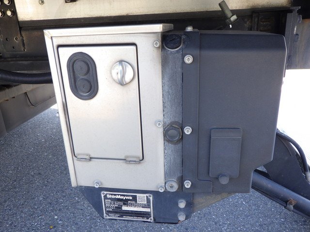 いすゞ - 中型 冷蔵冷凍バン 2PG-FSR90T2(104146) 7枚目