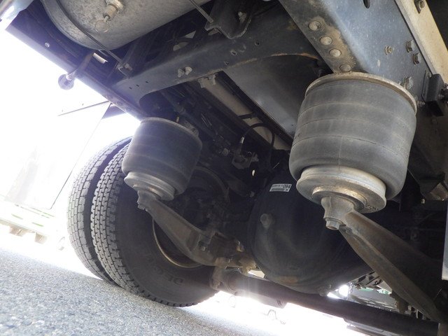 いすゞ - 中型 冷蔵冷凍バン 2PG-FSR90T2(104146) 12枚目