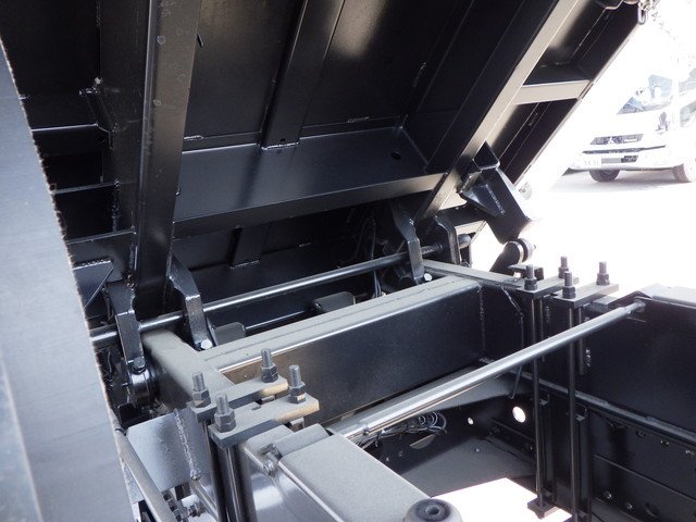 Mitsubishi Fuso - Large Soil dump 2PG-FV80VZ(104148) 9枚目