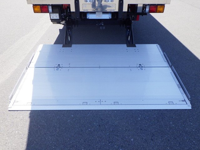 三菱ふそう - 中型 冷蔵冷凍バン 2KG-FK65F(104152) 6枚目