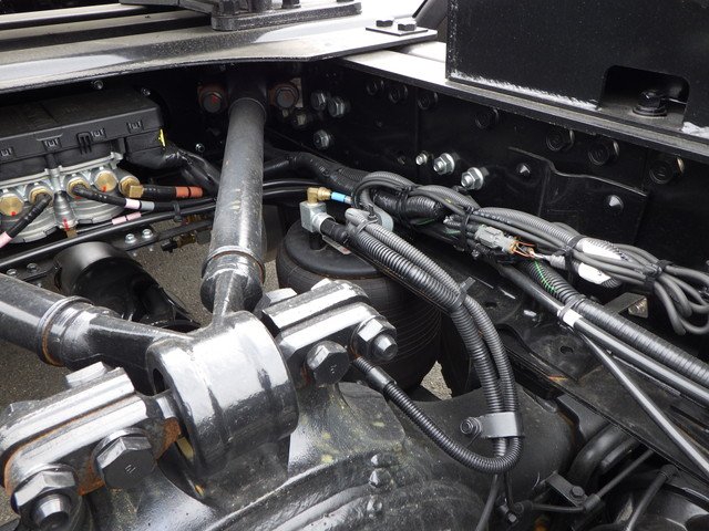 三菱ふそう - 大型 トラクタ 2RG-FP84VDR(104151) 10枚目