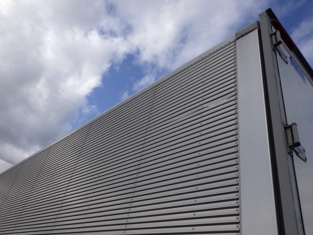 いすゞ - 大型 ウィング 2PG-CYJ77C(104162) 18枚目