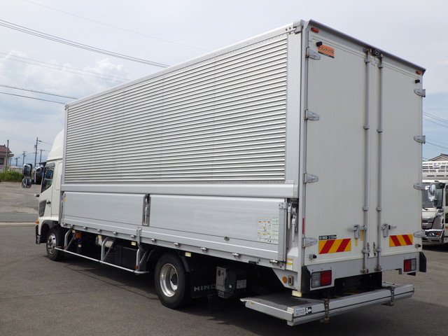 Hino - Middle Wing body 2PG-FD2ABG(104182) 3枚目