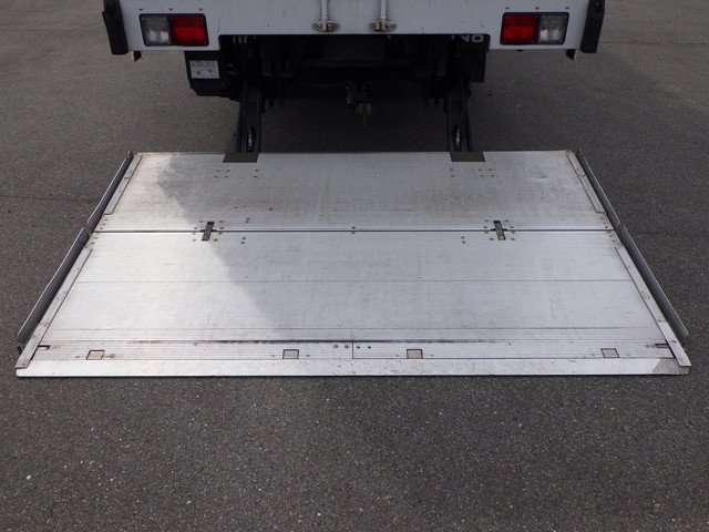 Hino - Middle Wing body 2PG-FD2ABG(104182) 6枚目