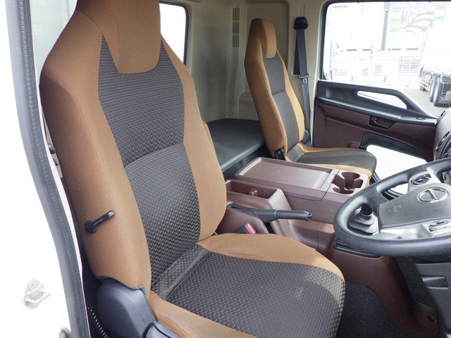 Hino - Middle Wing body 2PG-FD2ABG(104182) 14枚目