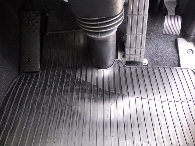 三菱ふそう - 大型 トラクタ 2RG-FP84VDR(104185) 13枚目