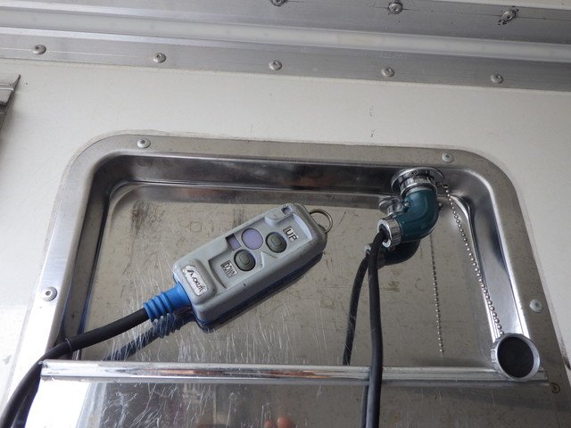 いすゞ - 中型 冷蔵冷凍バン 2PG-FRR90T2(104187) 7枚目