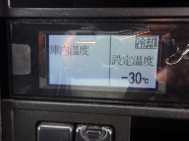 いすゞ - 中型 冷蔵冷凍バン 2PG-FRR90T2(104187) 18枚目