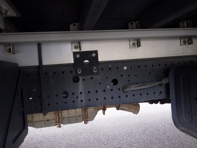 いすゞ - 中型 ウィング TKG-FRR90S2(104194) 9枚目