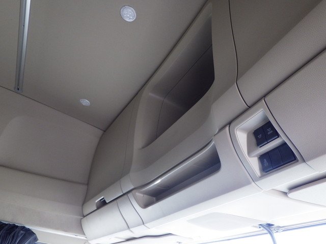 日野 - 大型 トラクタ 2DG-SH1EDGG(104197) 16枚目