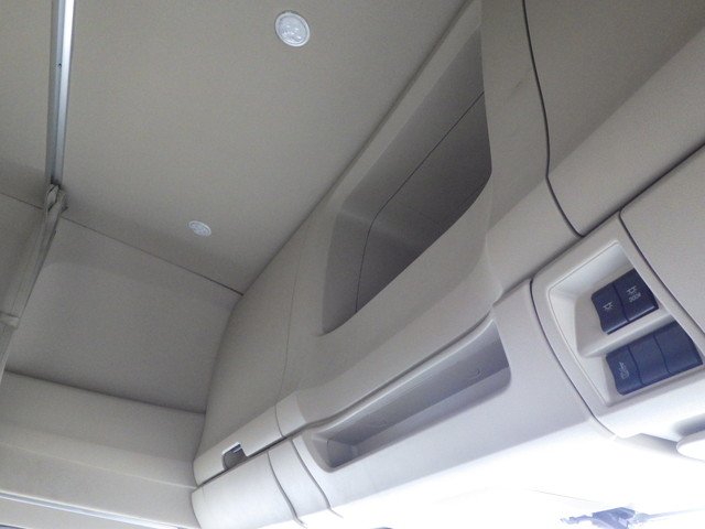 日野 - 大型 トラクタ 2DG-SH1EDGG(104198) 17枚目