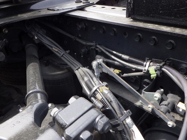 日野 - 大型 トラクタ 2DG-SH1EDGG(104200) 9枚目