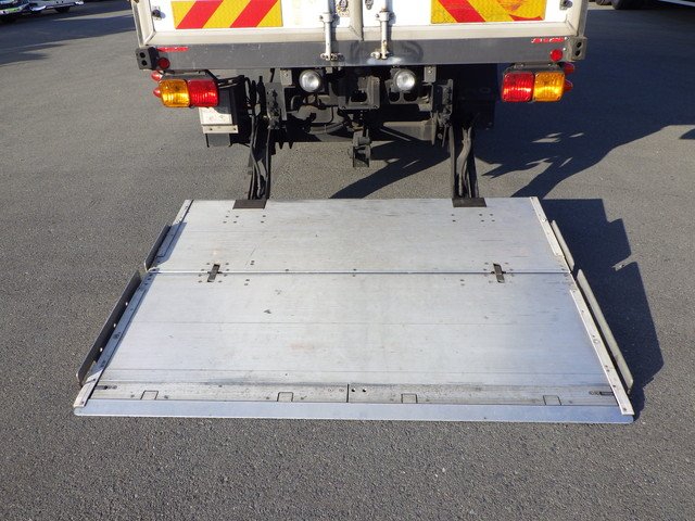 日野 - 中型 冷蔵冷凍バン TKG-FC9JJAA(104201) 5枚目