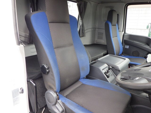 いすゞ - 大型 トラクタ QKG-EXD52BD(104202) 11枚目