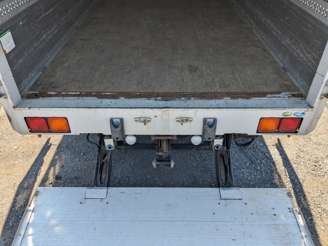 いすゞ フォワード 中型 ウィング 2PG-FRR90S2(104206) 12枚目