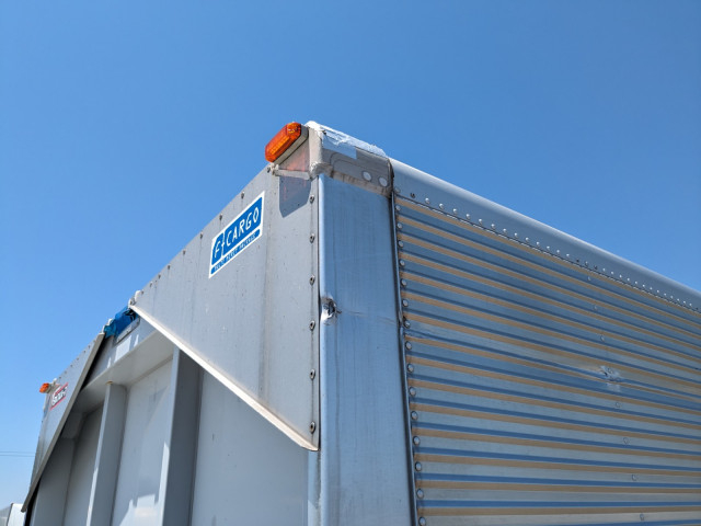 いすゞ フォワード 中型 ウィング 2PG-FRR90S2(104206) 20枚目