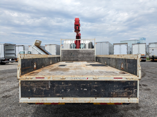 日野 レンジャー 中型 平ボディ（クレーン付） 2KG-FC2ABA(104212) 8枚目