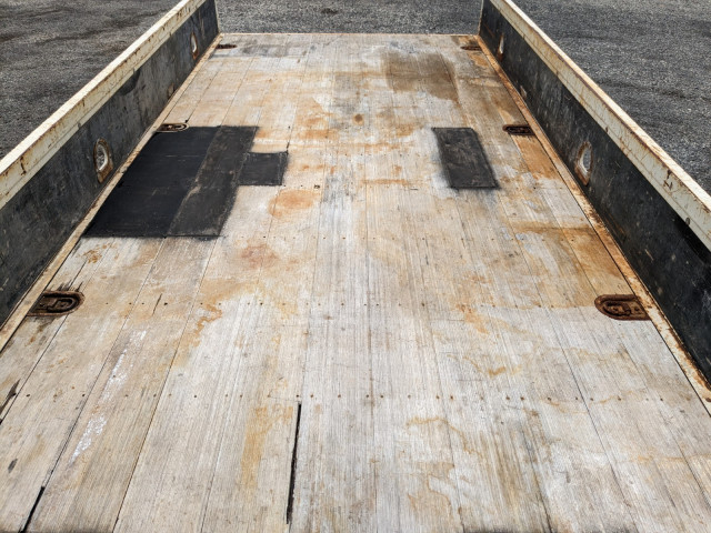 日野 レンジャー 中型 平ボディ（クレーン付） 2KG-FC2ABA(104212) 13枚目