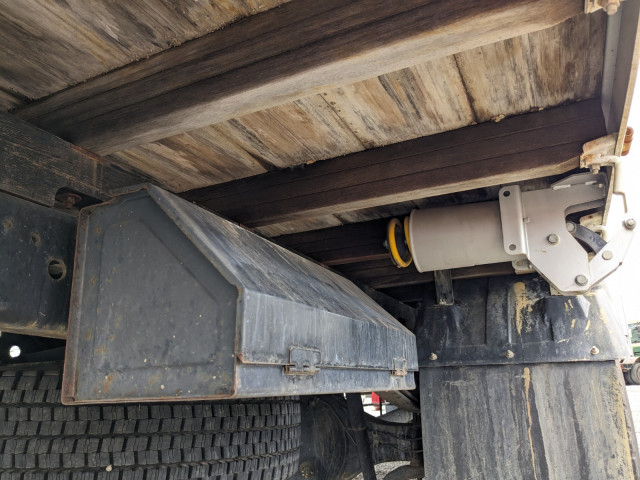 日野 レンジャー 中型 平ボディ（クレーン付） 2KG-FC2ABA(104212) 20枚目