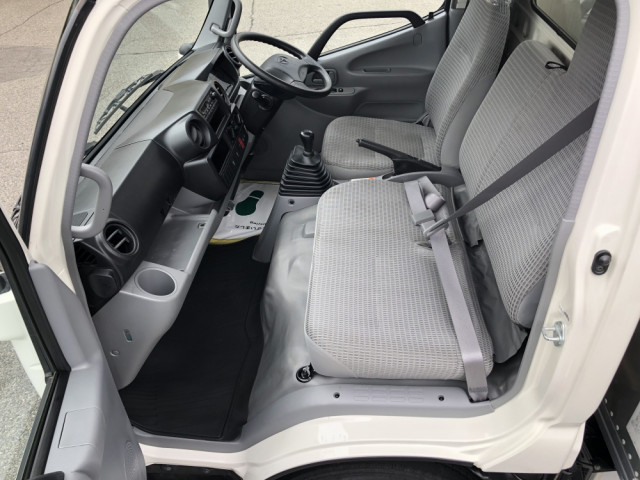 トヨタ ダイナ 小型 バン TKG-XZU605(104213) 34枚目