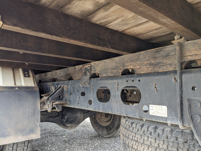 いすゞ フォワード 中型 平ボディ（クレーン付） 2PG-FRR90S1(104215) 16枚目