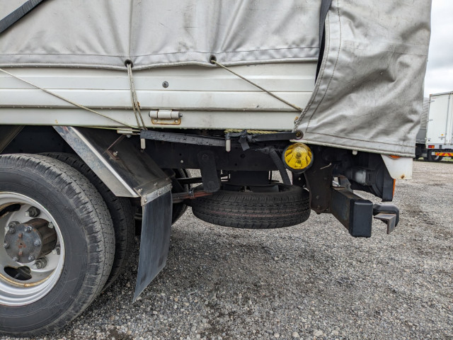 いすゞ エルフ 小型 平ボディ BKG-NHR85A(104216) 22枚目