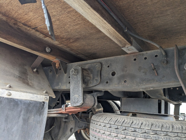 いすゞ エルフ 小型 平ボディ BKG-NHR85A(104216) 23枚目