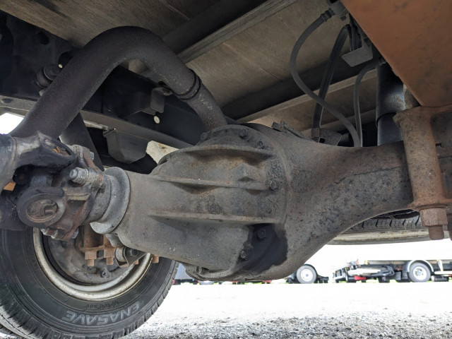 いすゞ エルフ 小型 平ボディ BKG-NHR85A(104216) 24枚目