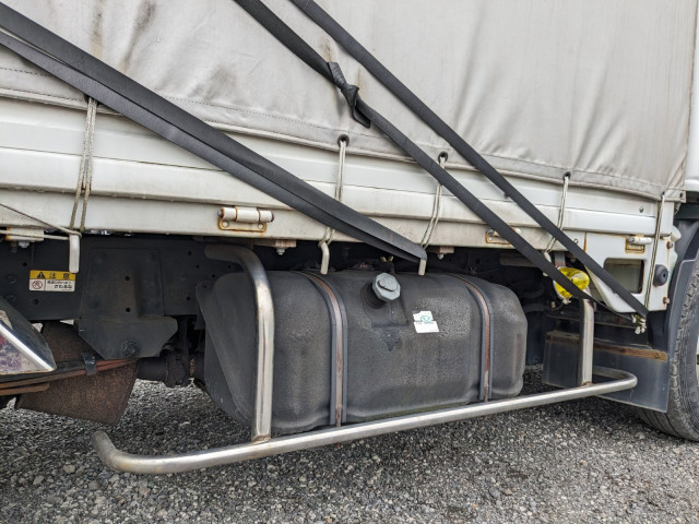 いすゞ エルフ 小型 平ボディ BKG-NHR85A(104216) 29枚目