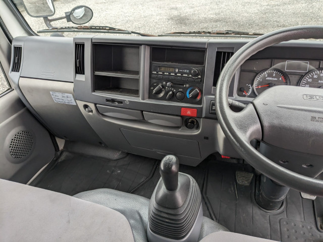 いすゞ エルフ 小型 平ボディ BKG-NHR85A(104216) 33枚目