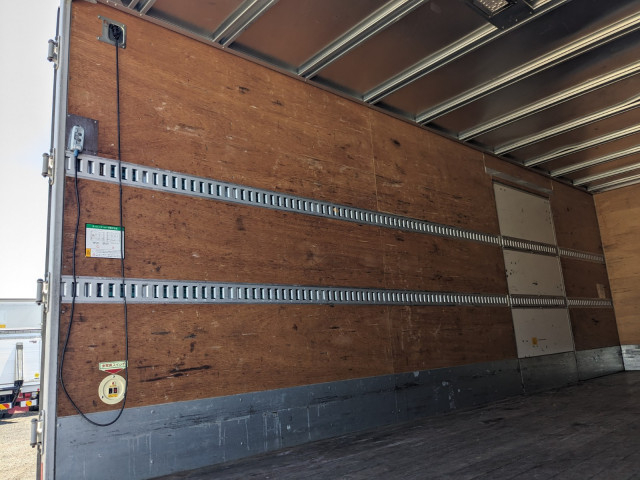 日野 レンジャー 中型 バン TKG-FD9JLAA(104217) 23枚目